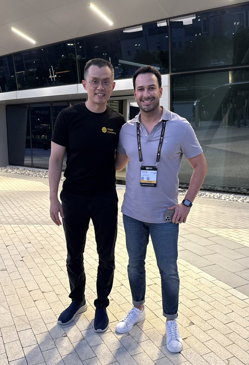Jonathan Lopez 罗志成 (@jonathanlopezca) on Twitter photo Meeting <a href="/cz_binance/">CZ 🔶 BNB</a> at <a href="/binance/">Binance</a> Week Dubai 🇦🇪 <a href="/MIXMARVELGAME/">MixMarvel</a> Meeting <a href="/cz_binance/">CZ 🔶 BNB</a> at <a href="/binance/">Binance</a> Week Dubai 🇦🇪 <a href="/MIXMARVELGAME/">MixMarvel</a>
