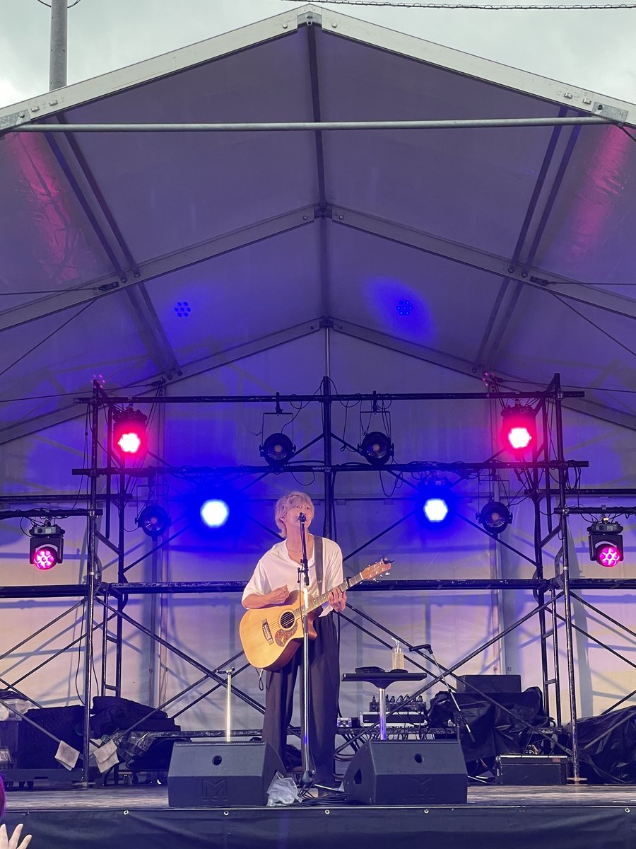 kynmr_fest's tweet photo. FM福岡「Neo notes.」11/4（月）20:30～21:55
の中でかやのもり祭the shes goneライブの模様をオンエア!!

#theshesgone
#fmfukuoka https://t.co/fJJj0pIo3t