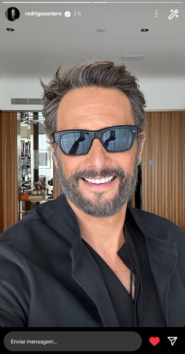 EU QUERO AQUELE HOMEM, EU QUERO AQUELE HOMEMMMMMM, EU QUEROOOOO!!!