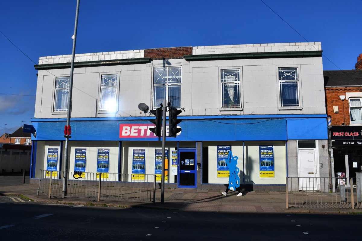 JohnRBright's tweet photo. @Betfred as per the photos, please can you arrange for the removal of the detritus and cigarette butts outside your branch, 123-129 St Leonards Road, Far Cotton, Northampton, NN4 8DW. Thank you https://t.co/jtDxdS5v9T