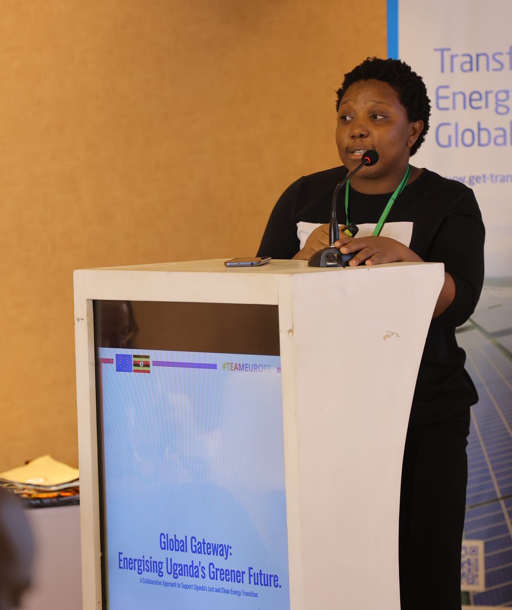 MethiaLydiaN's tweet photo. Kevin Asinde takes the stage to share how Simusolar is empowering farmers with solar water pumping systems!
Their innovations are reducing reliance on fossil fuels, enhancing agricultural productivity, and improving livelihoods in rural Uganda. #REC24
#EnergyWeek2024 | #GlobalGateway |
#AfricaEUEnergyPartnership I
#AfricaEUGreenEnergyInitiative I #TEAMEUROPE