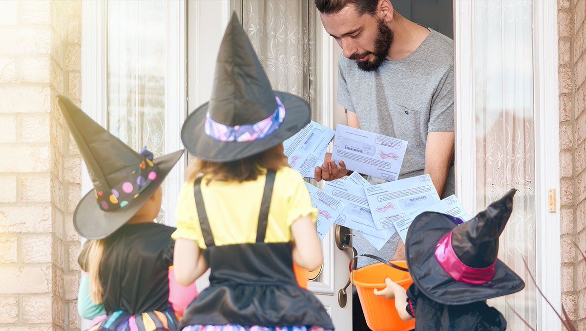 Democrats Hand Out Extra Ballots To Trick-Or-Treaters buff.ly/2TG5kuB