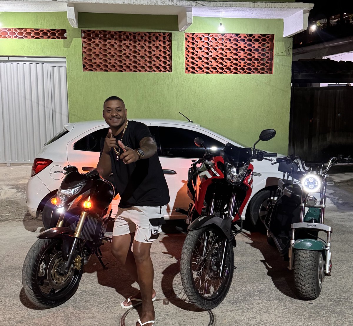 Esse ano foi maneirinho
Em breve vou postar a foto inteira 🙏🏾❤️