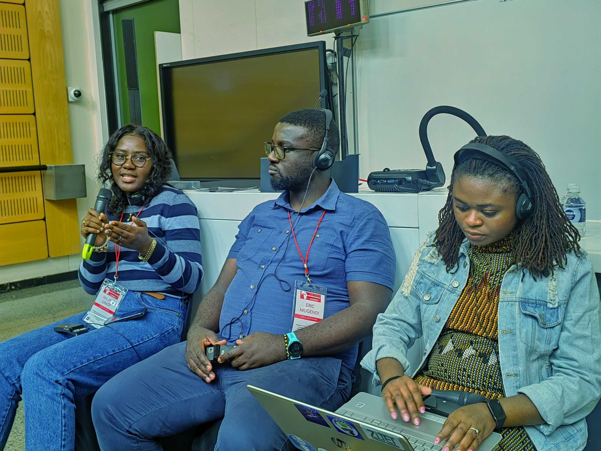 Code4Africa's tweet photo. How can journalists spot disinformation tactics aimed at silencing critical reporting?

 🕵️‍♂️ @GradiWilina of @Code4Africa joins @mougendi of @AfUncensored + Nompilo Simanje of @globalfreemedia to share a step-by-step guide to exposing disinfo campaigns that erode trust in news. https://t.co/HJGU9jVzPQ
