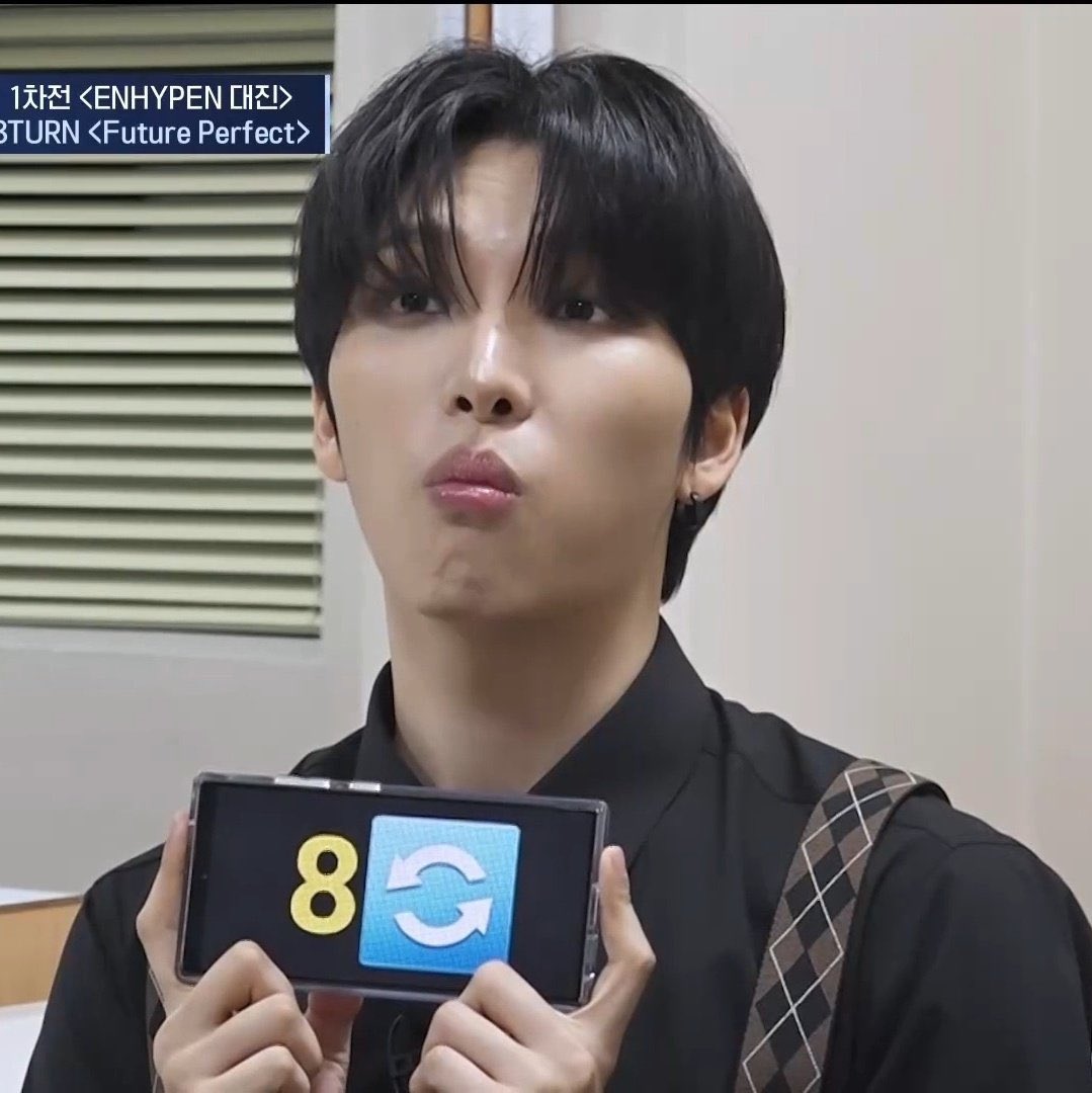 st4rxhwa's tweet photo. ONEUSTURN IS FAMILY ‼️🫂❤️🩹
#8TURN #JAEYUN #ONEUS #SEOHO #ROADTOKINGDOM #ROADTOKINGDOM_AOA https://t.co/aHGzqyUHyt