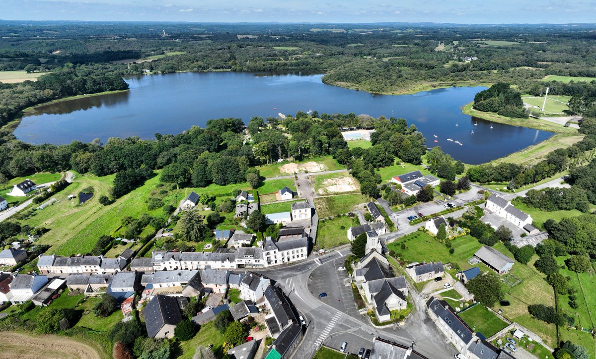 Les réseaux d’eau et d’assainissement souvent invisibles, sont essentiels !  
À Priziac, la <a href="/BanqueDesTerr/">Banque des Territoires</a> a soutenu ce projet avec un Aqua Prêt de 35 ans, financé par le Livret A. En cette journée mondiale de l'épargne, rappelons que #VotreEpargneEstUtile 

©mairie de Priziac
