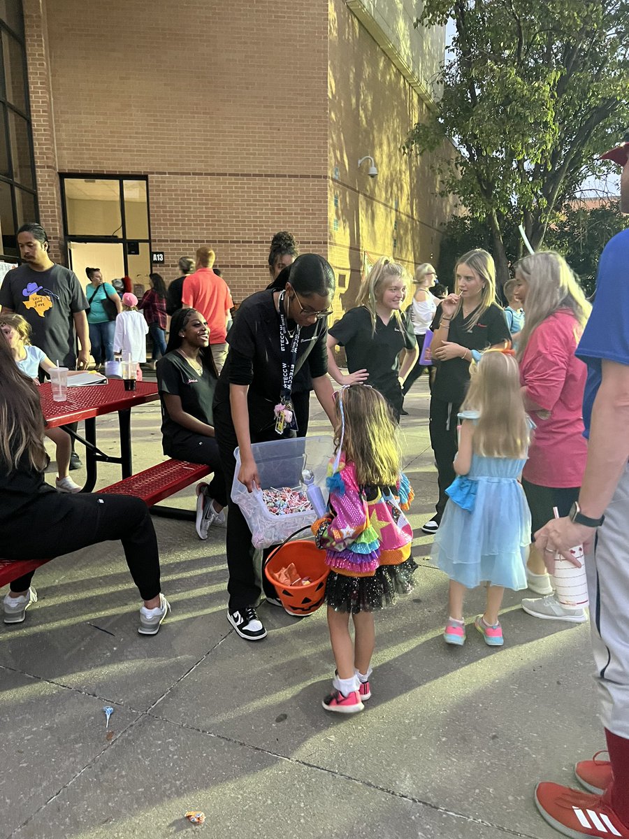 TECC-W Cosmetology tweet media