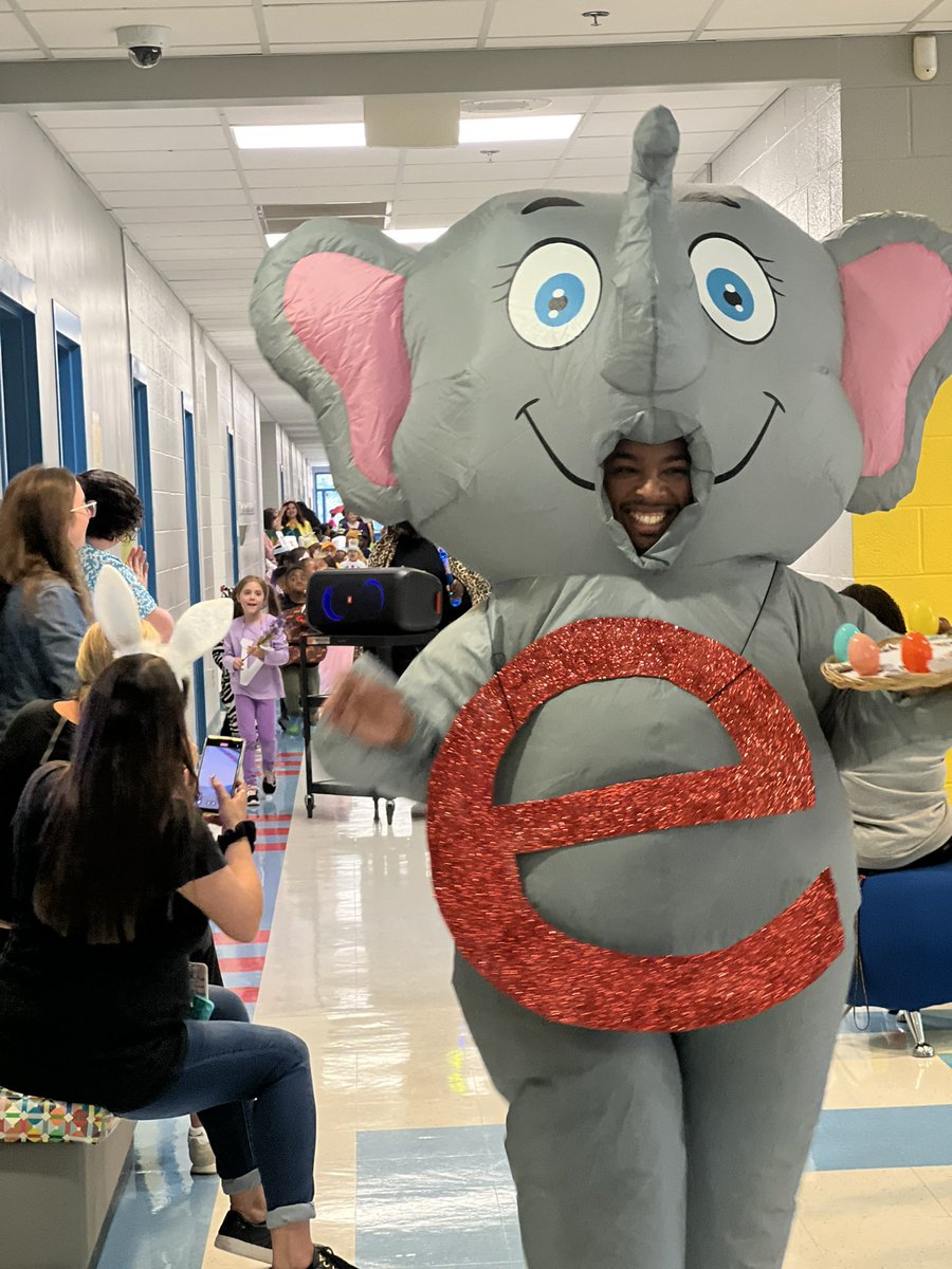 Bugg Magnet Elementary School tweet media