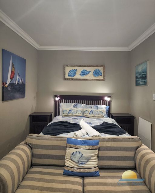 Indulge in the luxury of Sunset Deck, where every moment is designed to enhance your experience.
4A Engina Crescent Sunset Beach, Milnerton Cape Town, South Africa
:+2721 551 6756
info@sunsetdecks.co.za
sunsetdecks.co.za
#SunsetDecks #CapeTown #sunsetbeach #bedandbreakfast