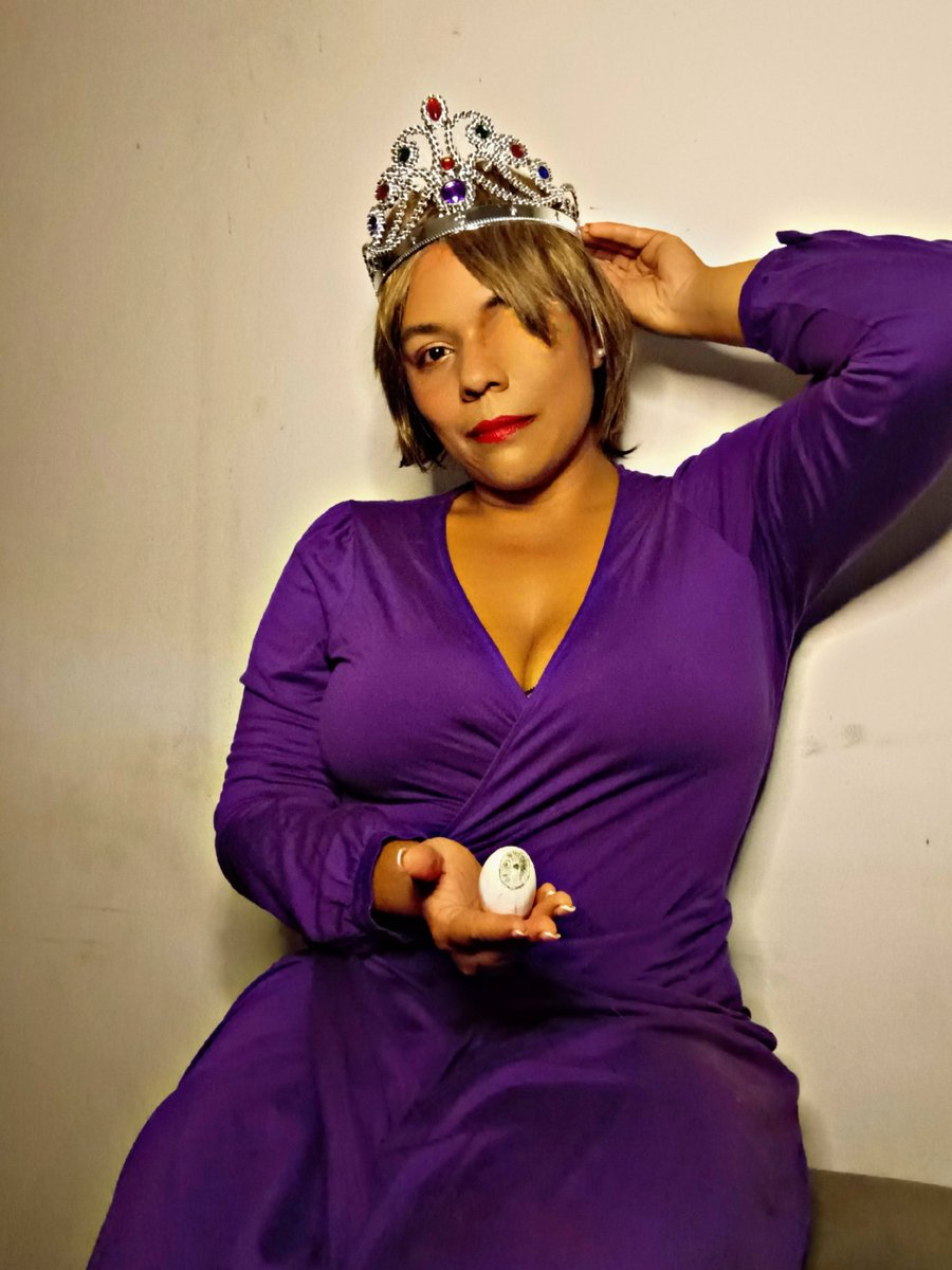 madameandariega's tweet photo. "En el paΓs de los ciegos, un tuerto es el Rey".
#halloweencostume #Halloweenstuff https://t.co/pi7vci1Sl0