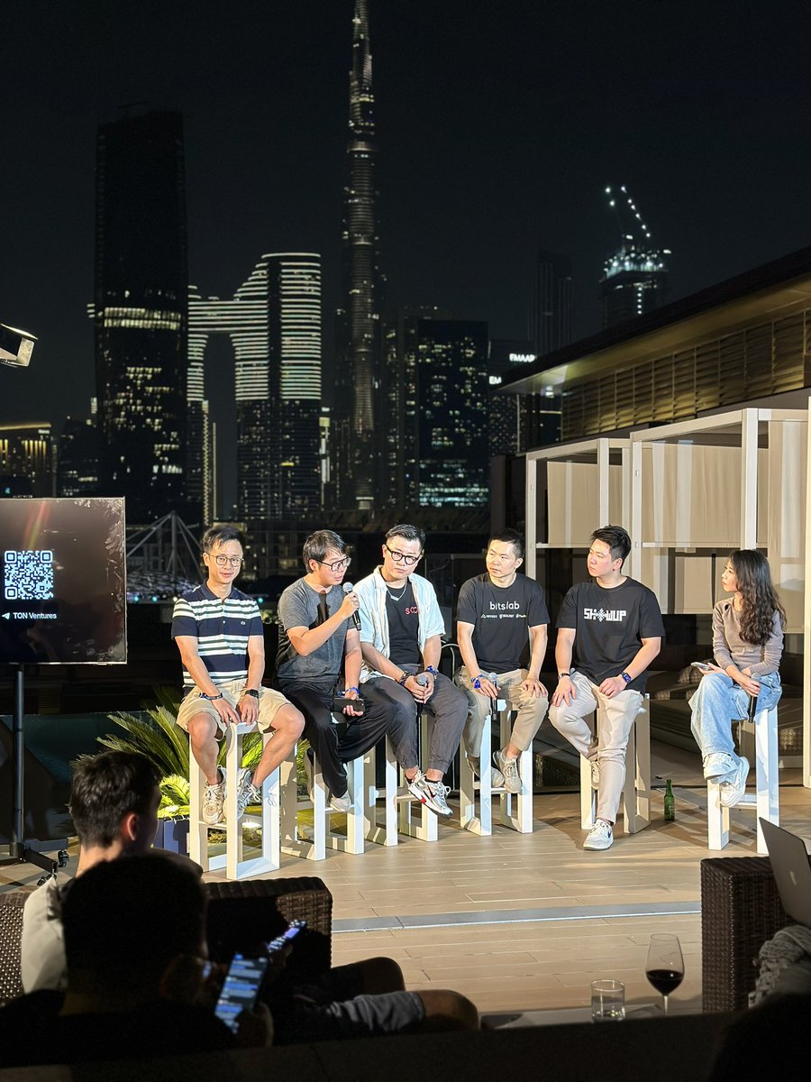 shakeeb_nazeer's tweet photo. Excited to be at TON’s event celebrating the digital future, right in the heart of Dubai with views of the iconic Burj Khalifa! Next stop: Armani/Privé.

Shoutout to @ShowUp_team @okxweb3 @TFund_official 

 #TON #DigitalFuture #Dubai #TonEcosytem #tonfoundation https://t.co/NwH3uZ8H1Z