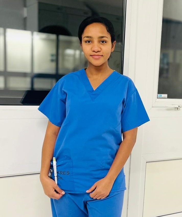 Kent Refugee Action Network (KRAN) (@_kran_) on Twitter photo Just months after becoming a British citizen, our Media Ambassador Rishan has qualified as a nurse - and has a job! ๐
Find out why it's a dream come true: bit.ly/4f0AULI
<a href="/CanterburyCCUni/">Canterbury Christ Church University</a> <a href="/EKHUFT/">East Kent Hospitals</a> <a href="/RoyalCollegeOf3/">Royal College Of Nursing</a> <a href="/NHSEngland/">NHS England</a>
#soproud #refugeesarewelcomehere Just months after becoming a British citizen, our Media Ambassador Rishan has qualified as a nurse - and has a job! ๐
Find out why it's a dream come true: bit.ly/4f0AULI
<a href="/CanterburyCCUni/">Canterbury Christ Church University</a> <a href="/EKHUFT/">East Kent Hospitals</a> <a href="/RoyalCollegeOf3/">Royal College Of Nursing</a> <a href="/NHSEngland/">NHS England</a>
#soproud #refugeesarewelcomehere