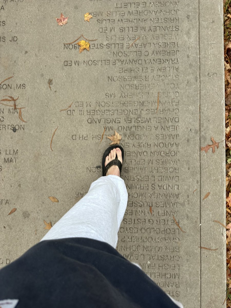 paulsnipejohns's tweet photo. Flipping and flopping in that cool 50 degree SEC weather (yes this is called Flant) #CBTM #flant #realonesknow https://t.co/IhvUp6lob3