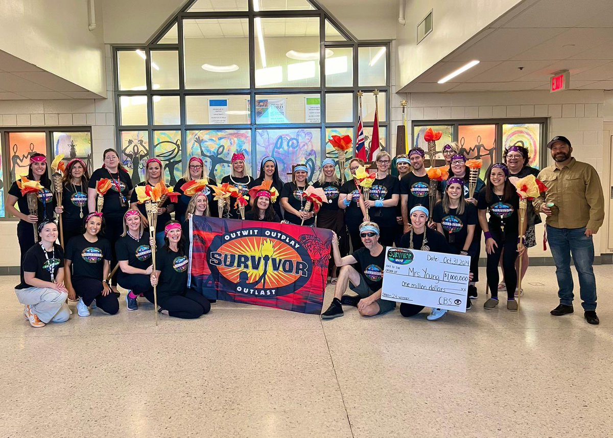 StTimothyHCDSB's tweet photo. Happy Halloween! 🔥🌈💀🎃 @HCDSB https://t.co/LT7wCfCzNM