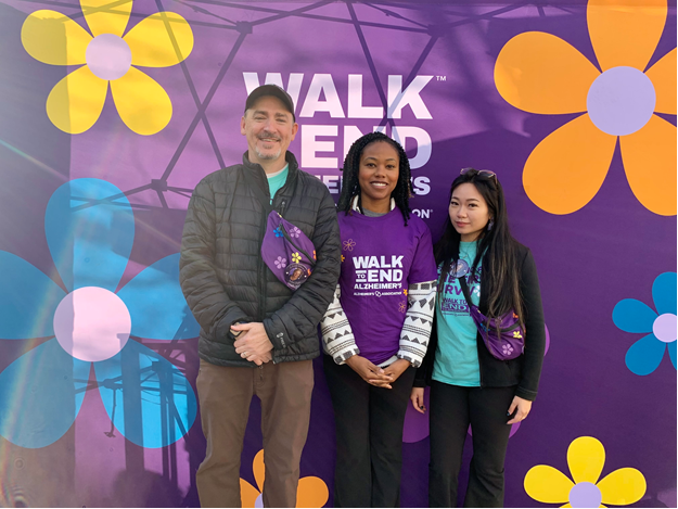 Call_Me_Dutch's tweet image. This past weekend, #TeamDutch’s Danielle joined @AlzMaryland at the annual Walk to End Alzheimer’s in Hunt Valley. The Alzheimer’s Association does incredible work in #MD02 and across the country to raise awareness and funds for research to eradicate this devastating disease.