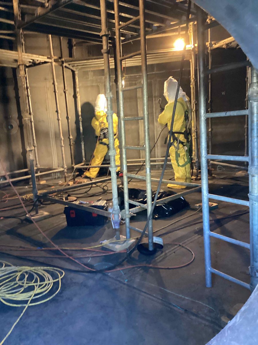 UniversalBlastc's tweet photo. Happy Halloween! 🎃👻  Our Minions are hard at work!
#happyhalloween #safety #jobsitesafety #universalblastco https://t.co/AHhUNfKQxF