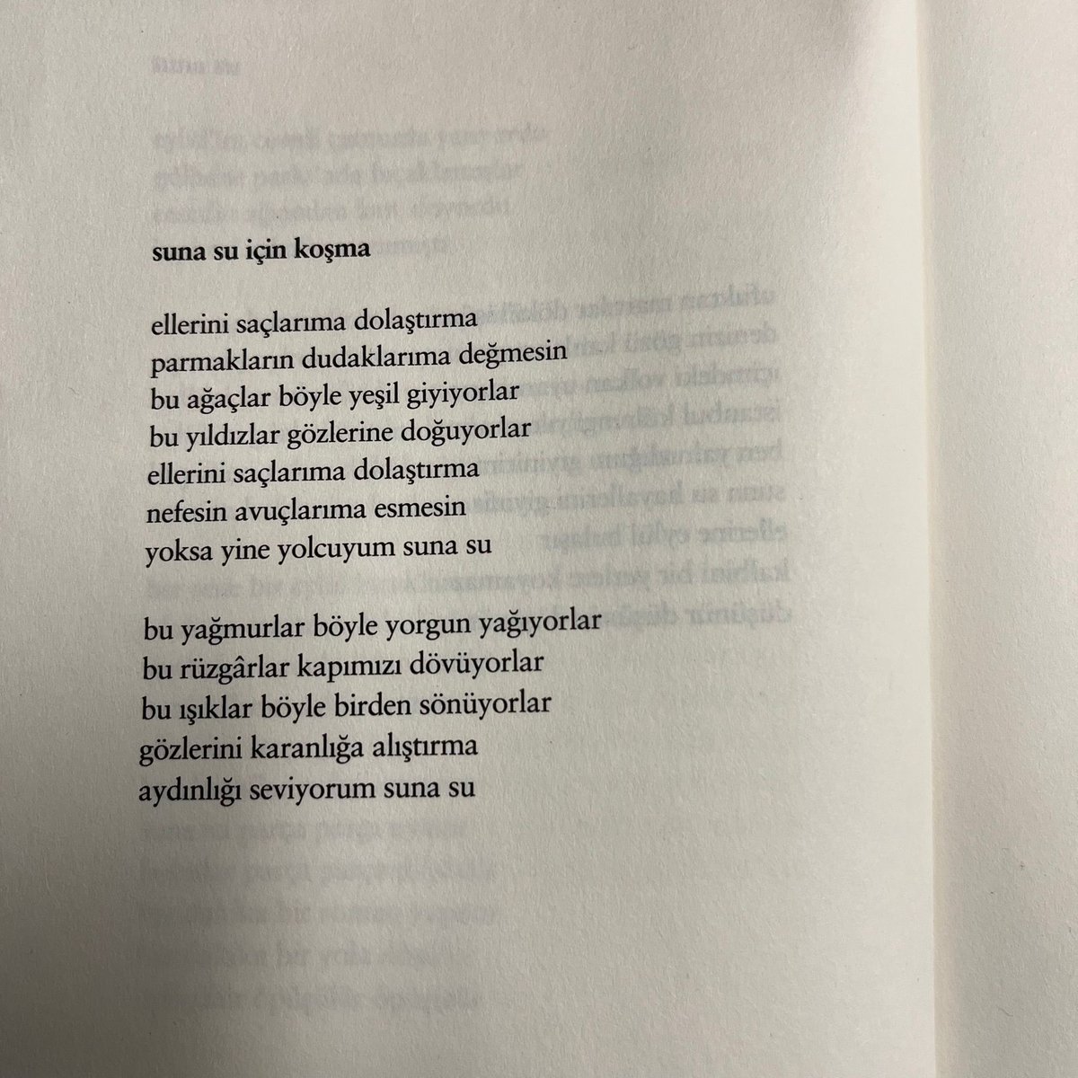 serisko tweet media