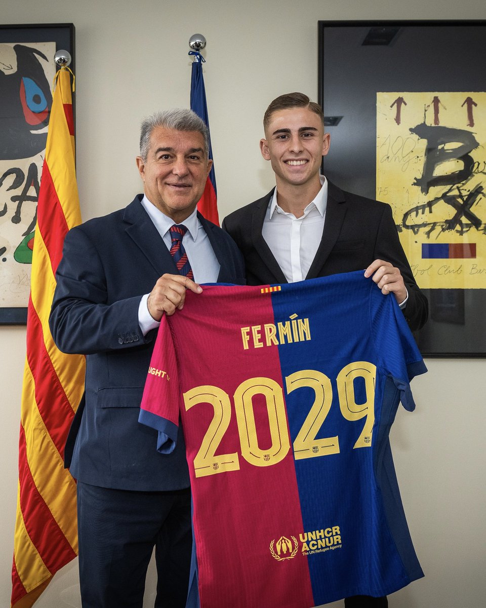 نادي برشلونة tweet media