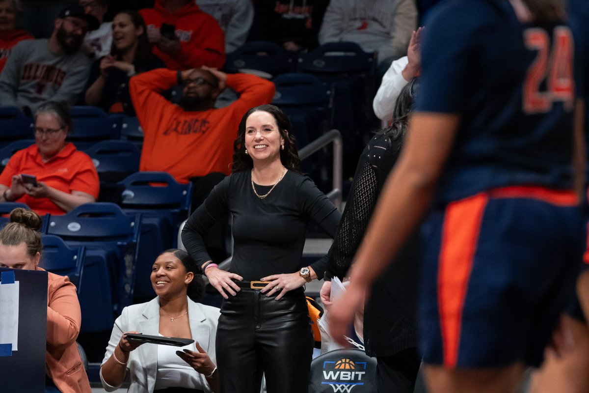 Illinois Women's Basketball tweet media