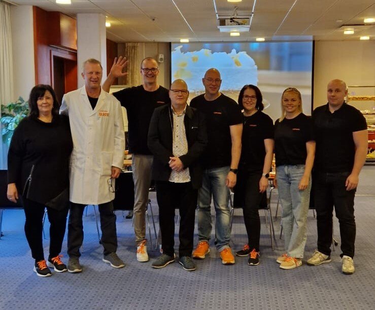 Leipurin syksyn Roadshow tapahtumat ovat nyt pidetty, iso kiitos kaikille osallistuneille ❤️😍

Vierailimme 4 kaupungissa:
📍15.10. Vantaa
📍 22.10. Seinäjoki
📍 24.10. Oulu
📍 31.10. Tampere

Mukavaa viikonloppua ja nähdään taas Leipurin tapahtumissa! 🧡