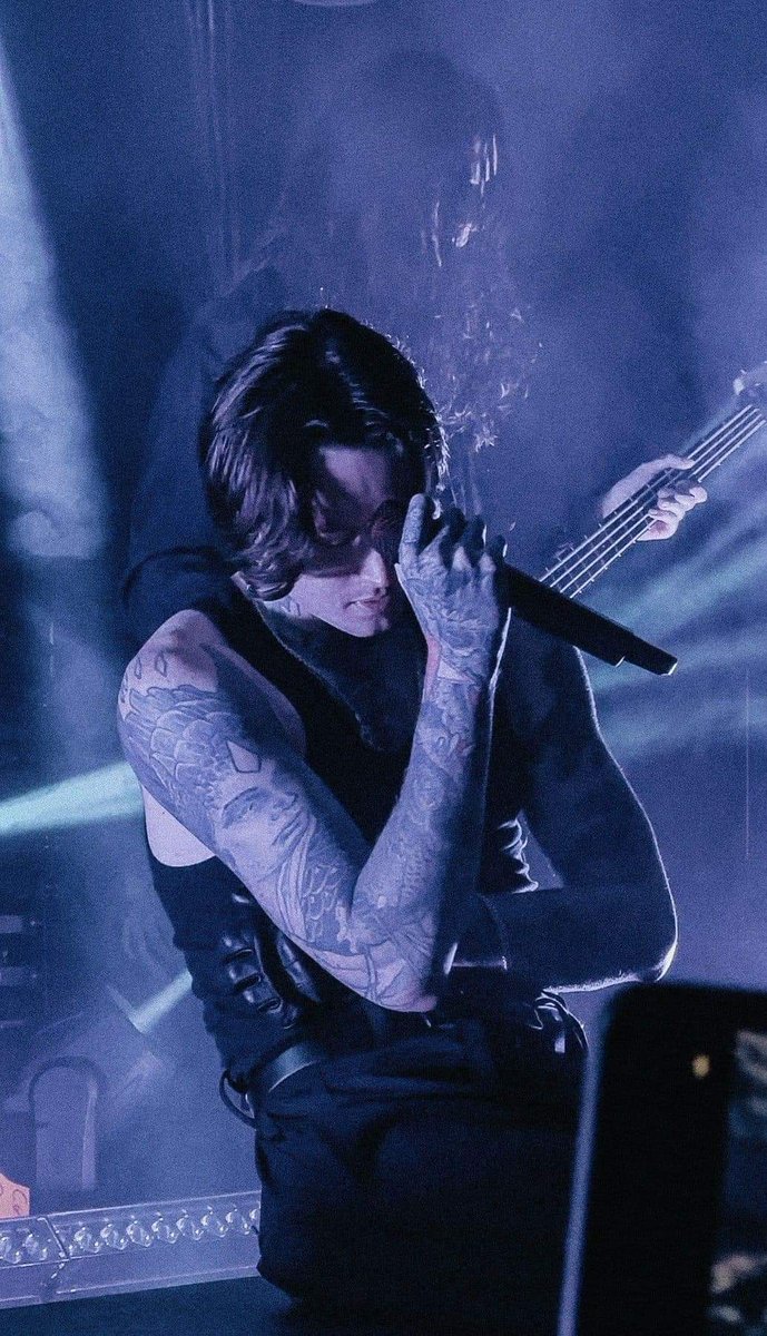 Happy birthday to screaming demon 🤘🏻 <a href="/badomenscult/">BAD OMENS</a>