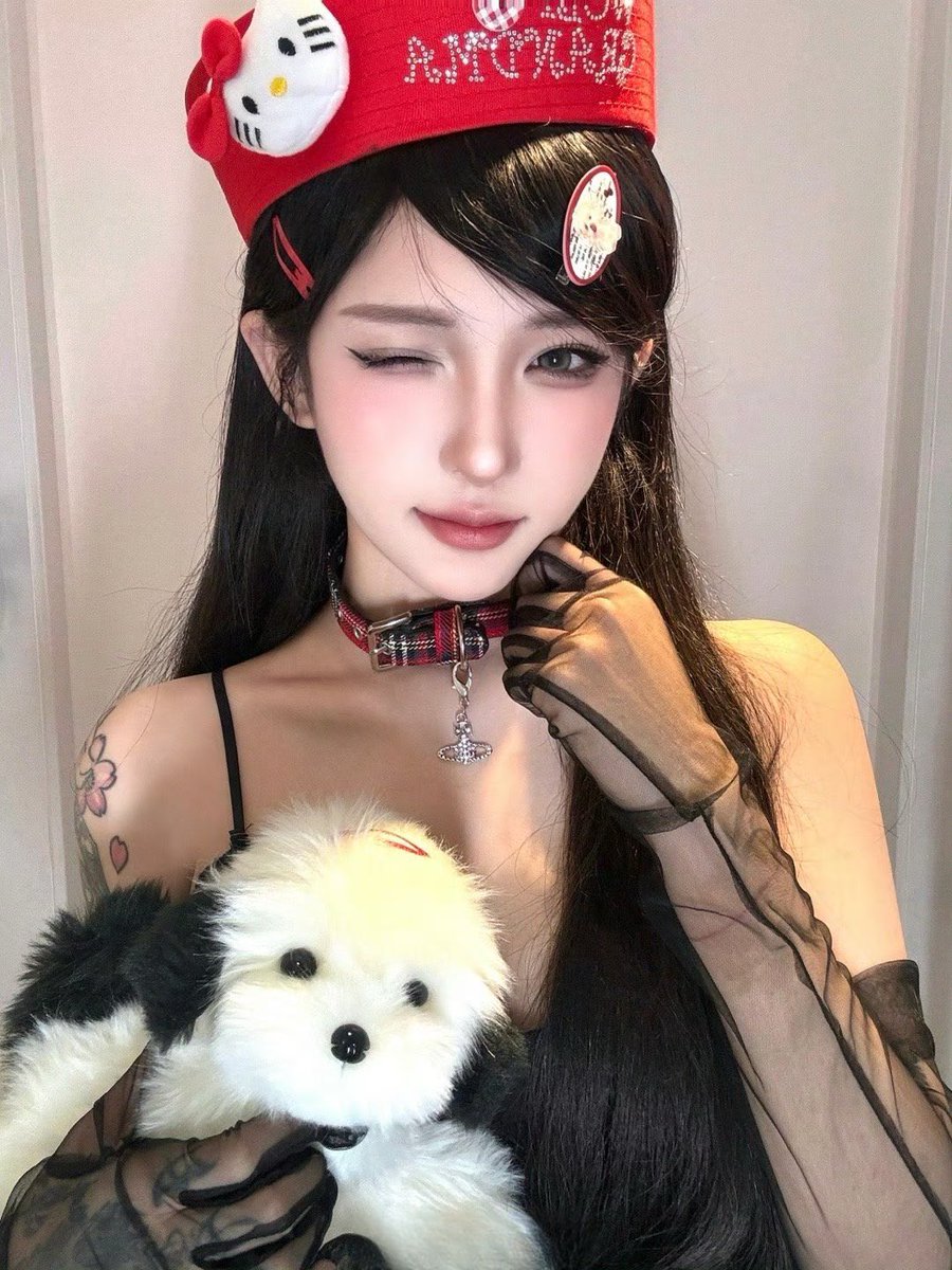 小狗乖乖～ 
#Halloween https://t.co/s6BrEvvbTF