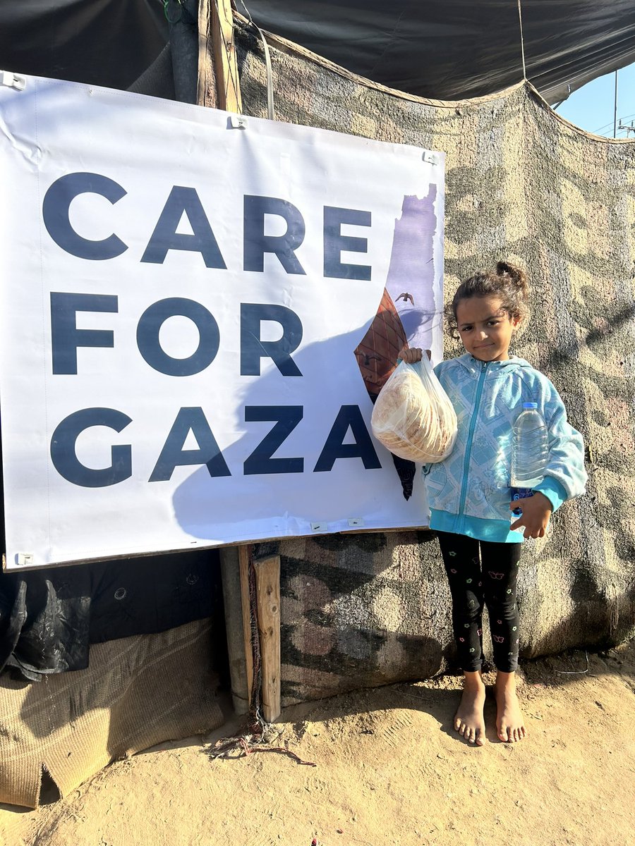 CareForGaza's tweet image. We will continue helping our people in Gaza.