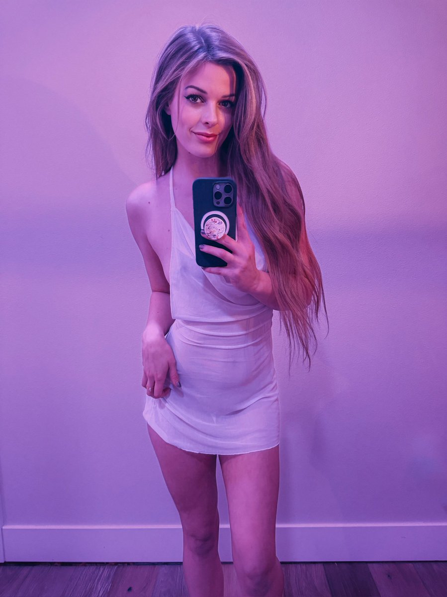 Bri Blossom tweet media