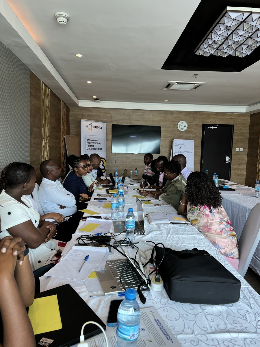 ANSAFForum's tweet photo. Mtandao wa AMEA nchini Tanzania kwa kushirikiana na Baraza la taifa la Uwezeshwaji Wananchi Kiuchumi inaendesha warsha yenye lengo la kutengeneza Mpango Mkakati wa Huduma za Maendeleo ya Biashara (BDS)zinazolenga sekta kilimo nchini ili kuimarisha mashirika ya wazalishaji. https://t.co/8nlLnwBnEz