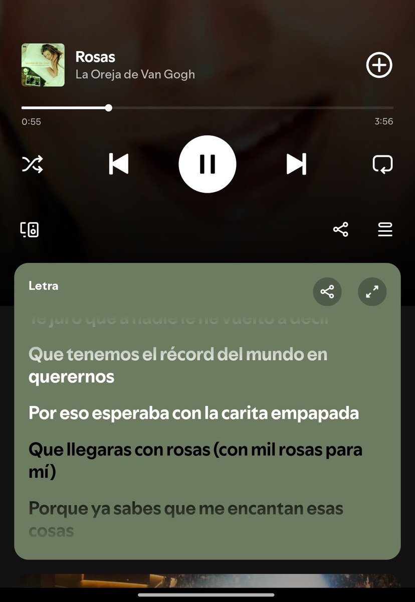 GarciaF00's tweet photo. Llueve y en mi cabeza de fondo suena https://t.co/DAcjBieLqx