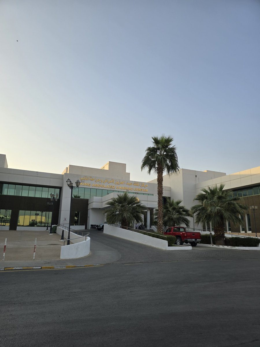 O2hju's tweet image. Amazing experience at King Abdulaziz Cardiac Center 🙌