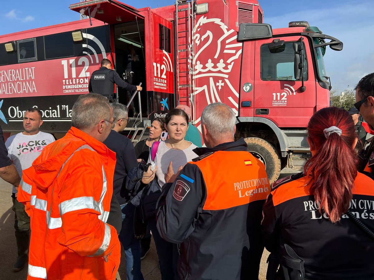 🚚 Protección Civil #Leganés está ayudando in situ en uno de los epicentros de la tragedia, la localidad valenciana de Paiporta

⚠️ Y nos informan de que es PRIORITARIA la donación de los siguientes alimentos y productos recogidos en este LISTADO ⬇️