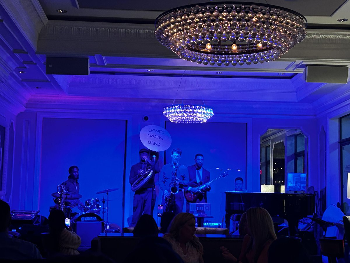 CAELnews's tweet photo. โจ What an incredible night at the Presidentโs Reception! โจ It was so exciting to kick off the 2024 CAEL Conference by connecting with so many inspiring professionals, passionate about lifelong learning and workforce development. #CaelConf #CAEL50 https://t.co/CPCzZk9pvz