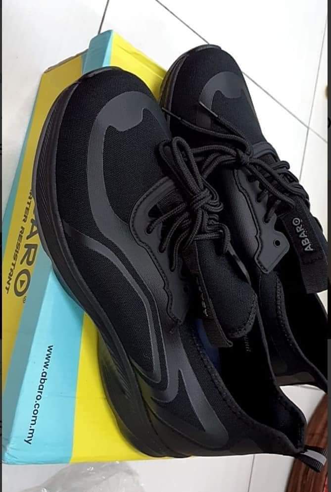 Kasut sekolah kalis air pilihan ibu bapa dari dulu😍
Yang dk tanya abaro ni ada yang bertali ke?Ya ada saya memang beli yang bertali utk anak sekolah menengah.harga pun murah sahaja😘
Dari anak sekolah rendah saya dah guna abaro ni,kaki xberbau.anak selesa pakai.kasut pun ringan.