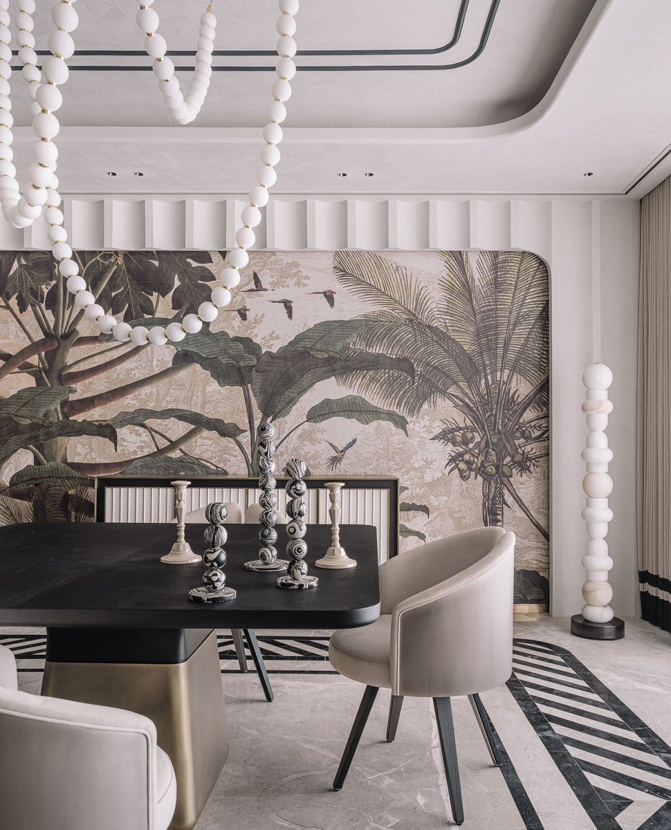 elledecorindia's tweet image. Read more: shorturl.at/UzxtF 

#EDDesign 10 dazzling dining rooms for your next Diwali feast 

#elledecorindia #elledecor #diningroom #diningroomdecor #diningroomdesign #diwalidecor