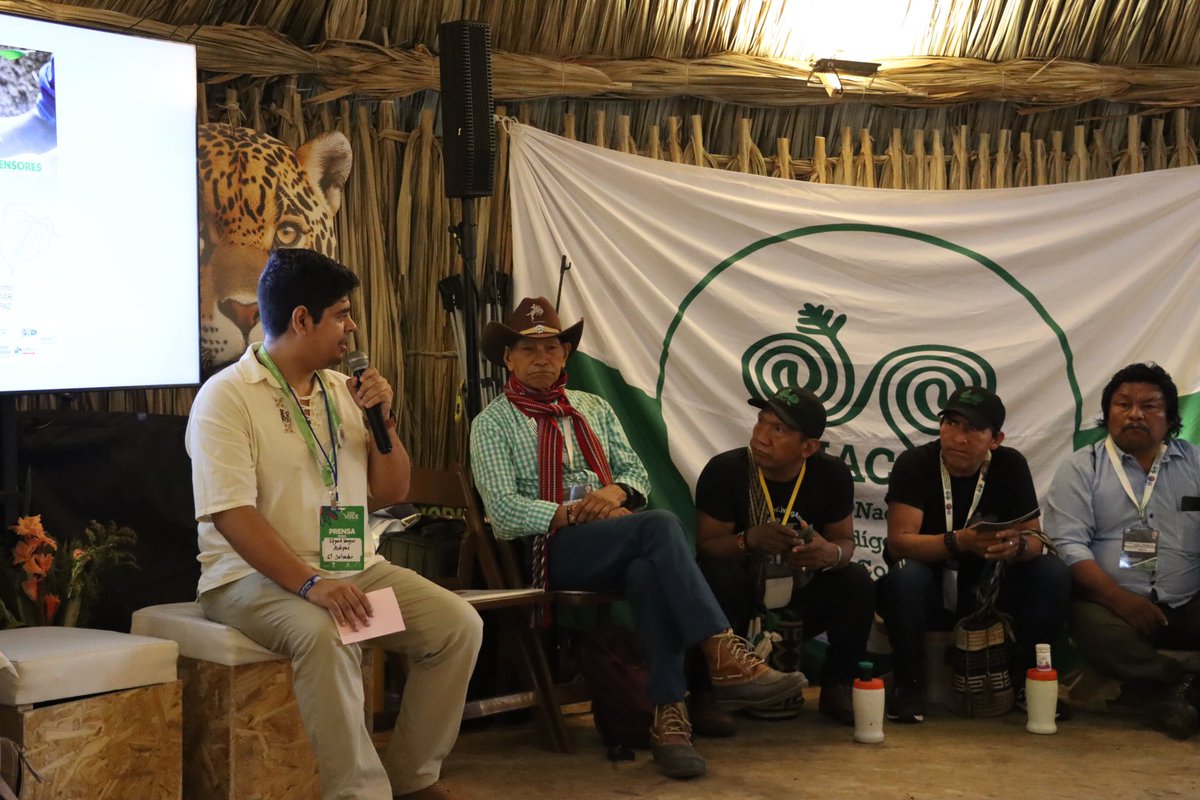 🧵 Hoy realizamos un evento clave para socializar el #PlanDeAcción del #AcuerdoDeEscazú sobre defensores de derechos humanos en asuntos ambientales. Este plan busca proteger y asegurar un entorno seguro para quienes defienden el ambiente en América Latina y el Caribe. 🌎