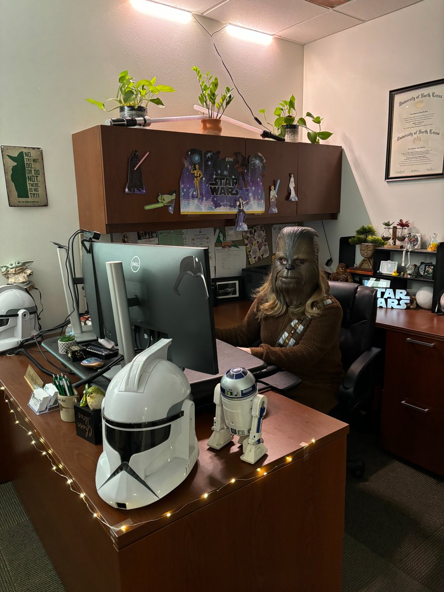 Happy Halloween from TGS!

#Halloween #unt #halloweencostume