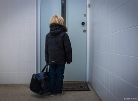 Aantal kinderen op gesloten afdeling jeugdzorg daalt verder dlvr.it/TFwYZ5