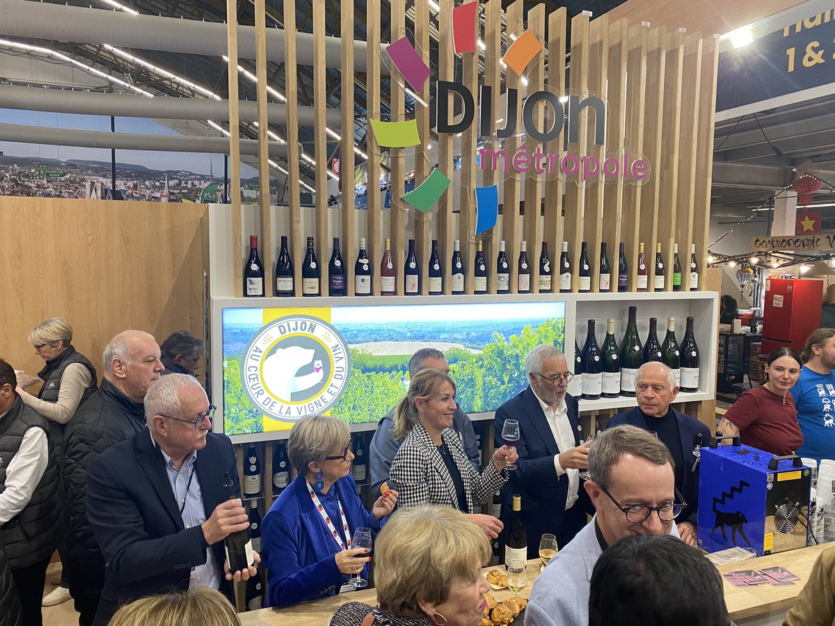 🍷🍱 L’édition 2024 de la foire gastronomique de #Dijon est ouverte avec le Japon comme invité d’honneur !