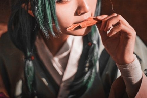 ⠀
⠀
                 ✧ ✧  ✧ gabby —  sns update        
                          .・゜゜・  103124           

                  ▒ Happy Halloween everyone! Had fun cosplaying baby jinshi and maomao with my handsome bb 🥰

͏
͏ ͏ ͏