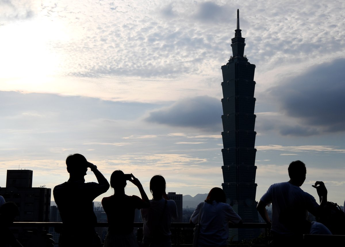 China Xinhua News tweet media