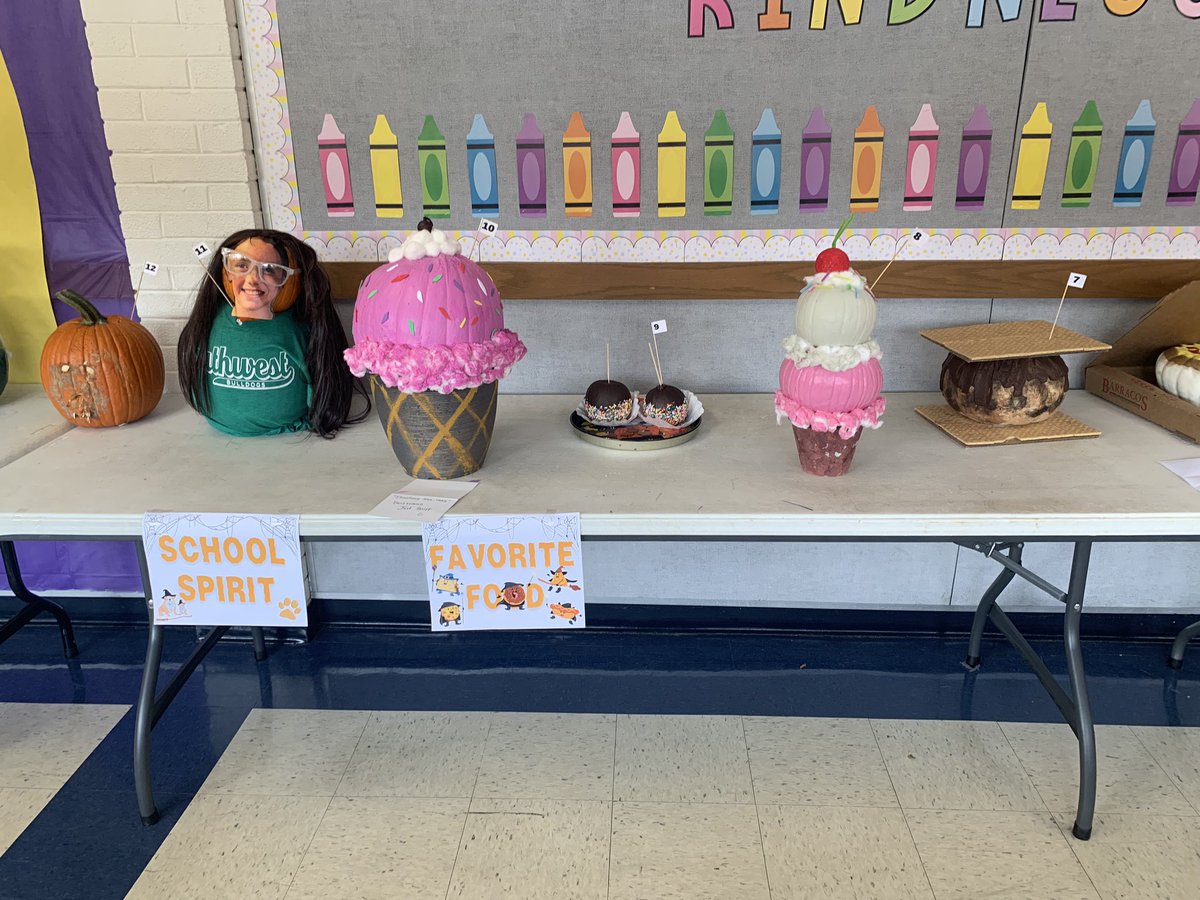 These are some very creative and festive pumpkins made by Southwest families! 😊🎃 #BeEvergreen