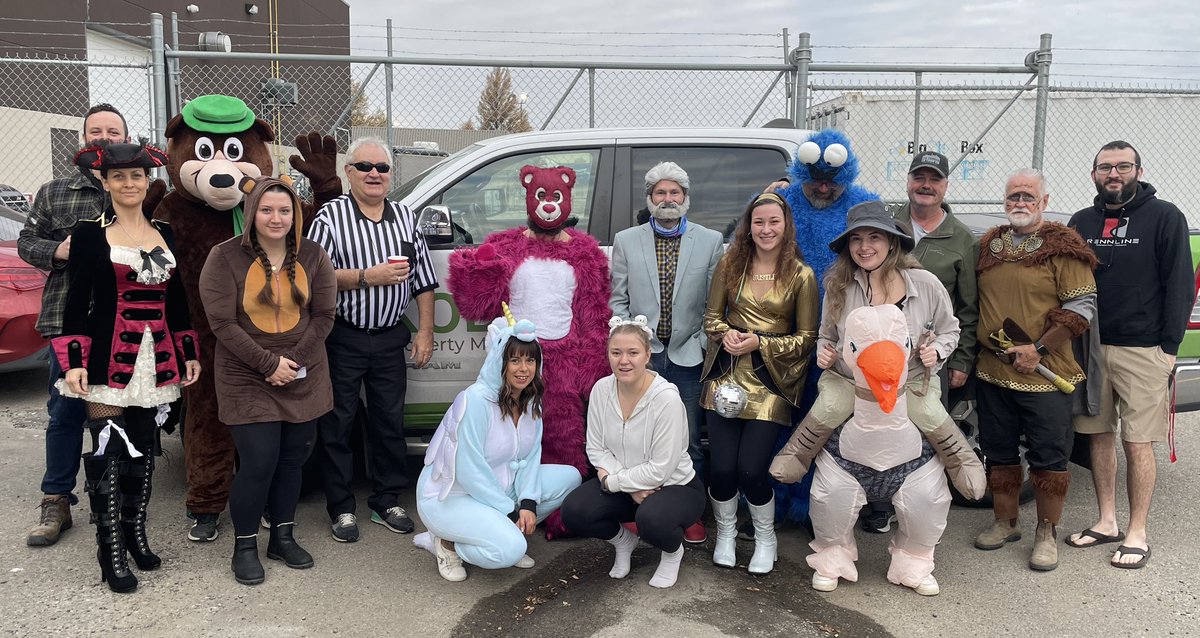 We celebrated Halloween at the Den this morning and had a delicious <a href="/AWCanada/">A&W Canada</a> breakfast party. Visitors included a Cookie Monster, a Viking, a Blind Referee, a Disco Queen, the Kodiak Bear and those jokers that dressed as the CEO and CFO. 😂 #halloween2024