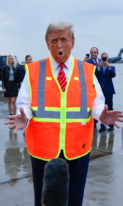 Who's that on their knees wearing a fur hat in this picture? 

Laura Loomer? Alina Habba? Lindsey Graham?