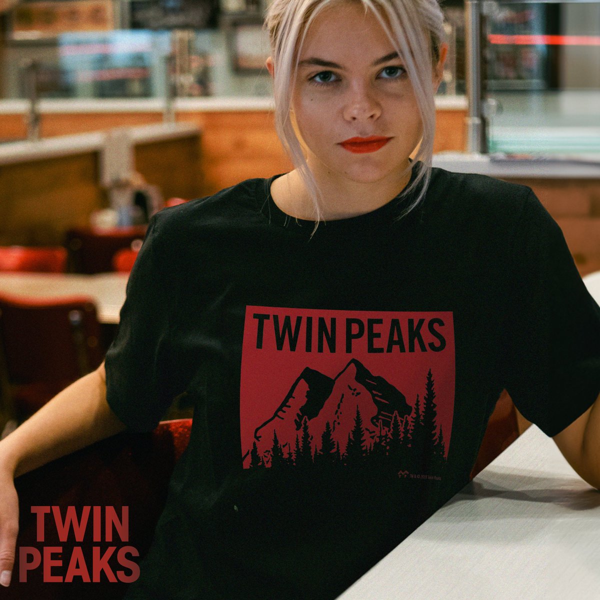 Every day, once a day, give yourself a present.

Flash sale alert! For one day only, use code TWINPEAKS at the Paramount Shop for 31% off exclusive #TwinPeaks gear! Hurry, this deal ends tonight: bit.ly/3ZYhdQ5