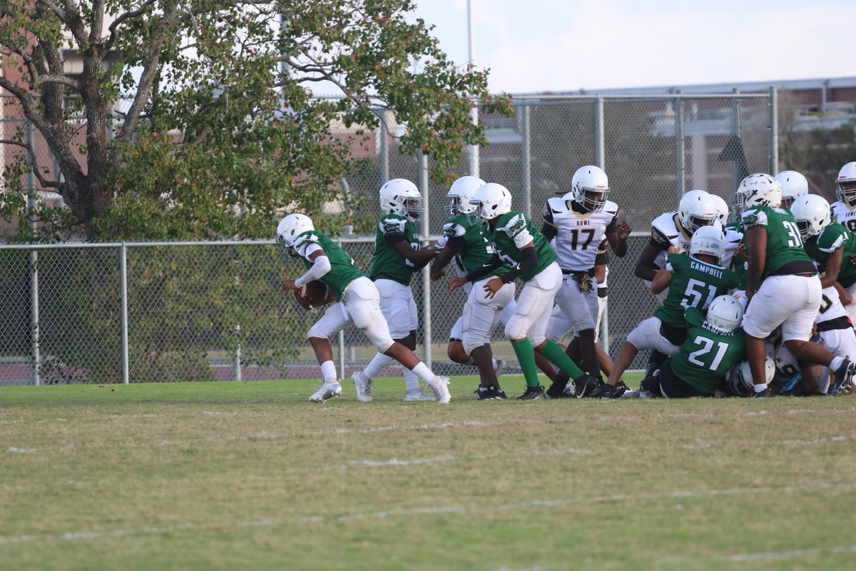 Gators final game in action versus Rowe. Pictures courtesy of <a href="/montielartcms/">Megan Montiel</a>