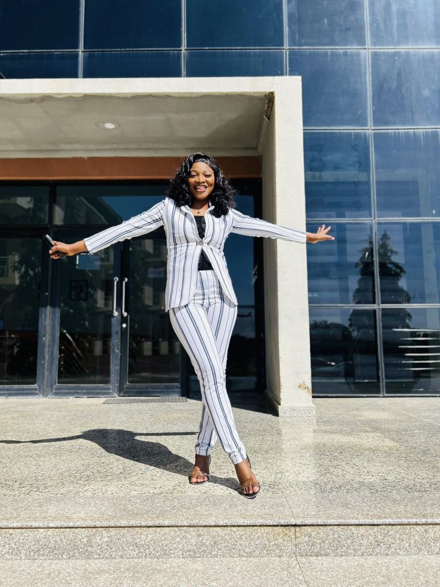 HrisTabitha's tweet photo. "October marked new milestones and fresh perspectivesโgrateful for every step forward.
#NewMilestones #Hrishub #Hriscare #OctoberRecap" https://t.co/T1sV7xPDfm