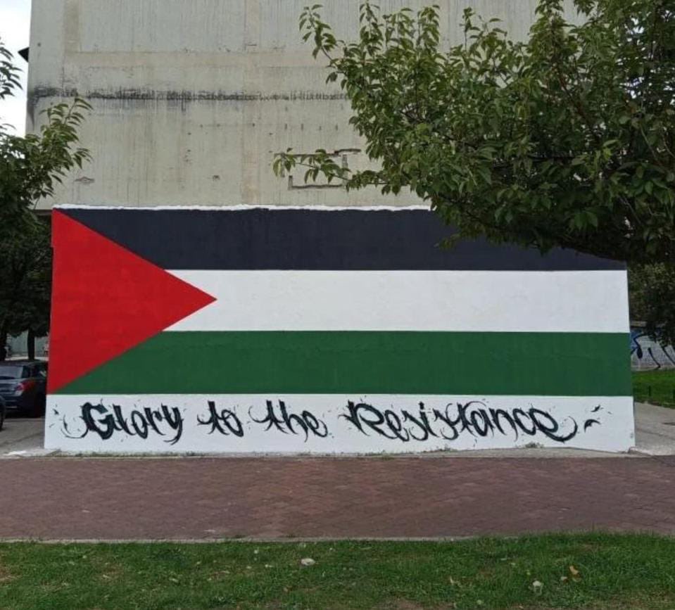 FalastineL's tweet photo. "Glory to the Resistance" 🇵🇸

📍Spotted in Sarajevo, Bosnia and Herzegovina https://t.co/y4Eao7IDOE