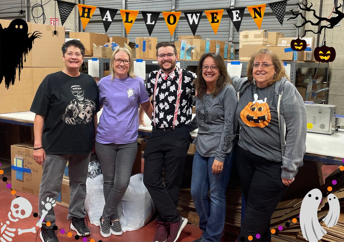 🎃👻 Happy Halloween from your friends at QIP! 🎃👻 Wishing you a spooky, fun, and safe Halloween filled with treats and good times!