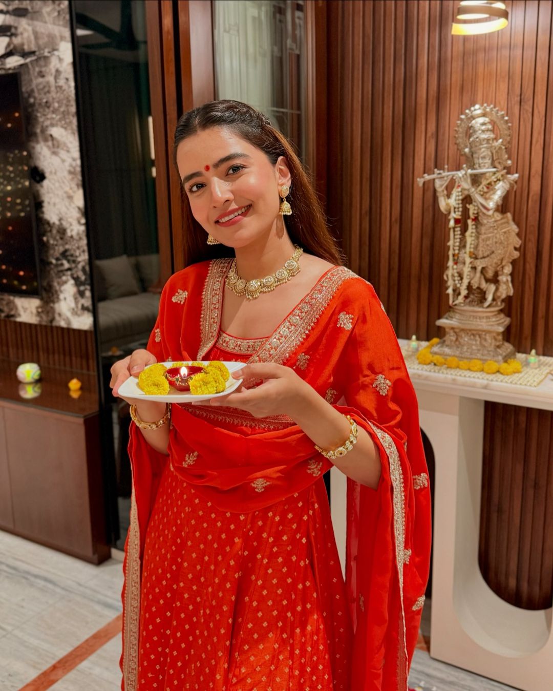 GbOqoJkXIAAktyx?format=jpg&name=large